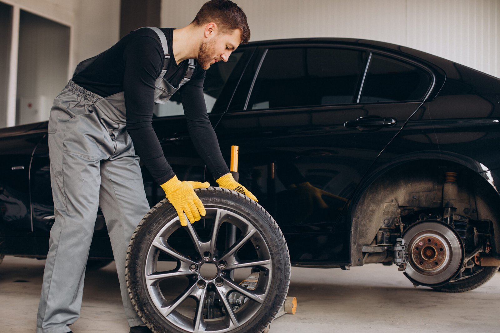 How Long Does It Take To Replace A Tire Rim?